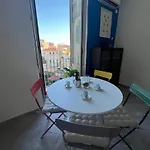 7 House Neapol